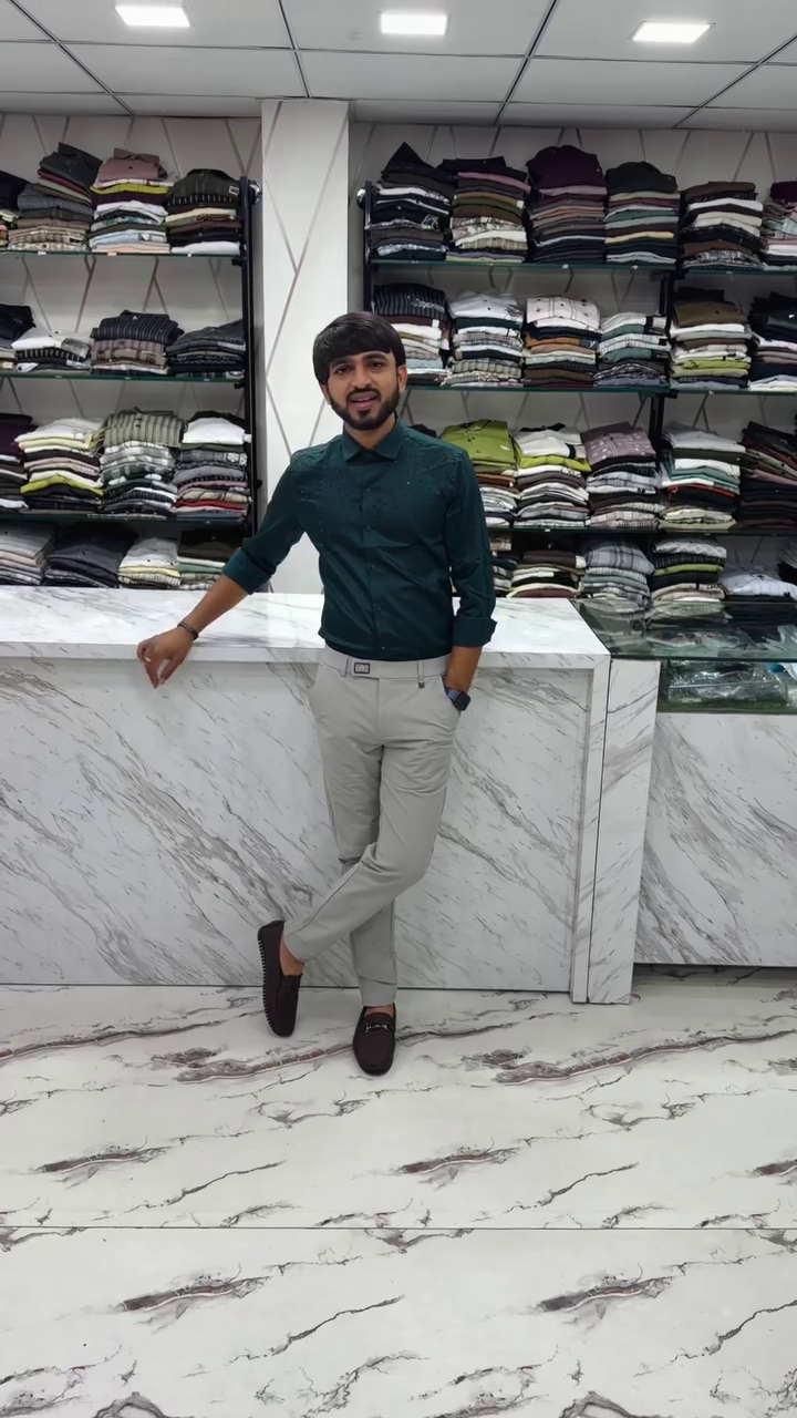 Men India Slim Fit Solid Spread Collar Party Shirt - Image 3