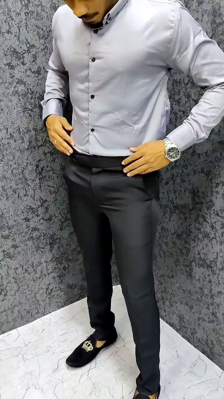 Men Grey Classic Regular Fit Solid Formal Shirt