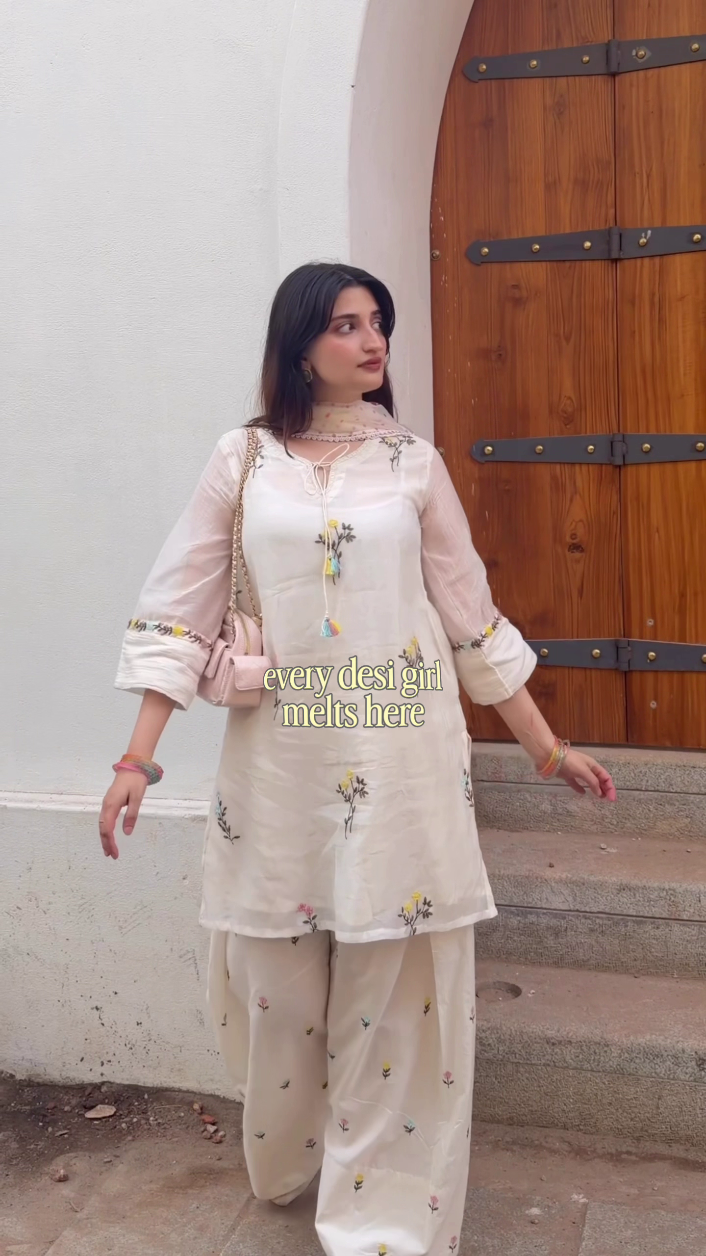 Traditional Ethnic Elegant Women’s Farshi Salwar Suit - Image 4