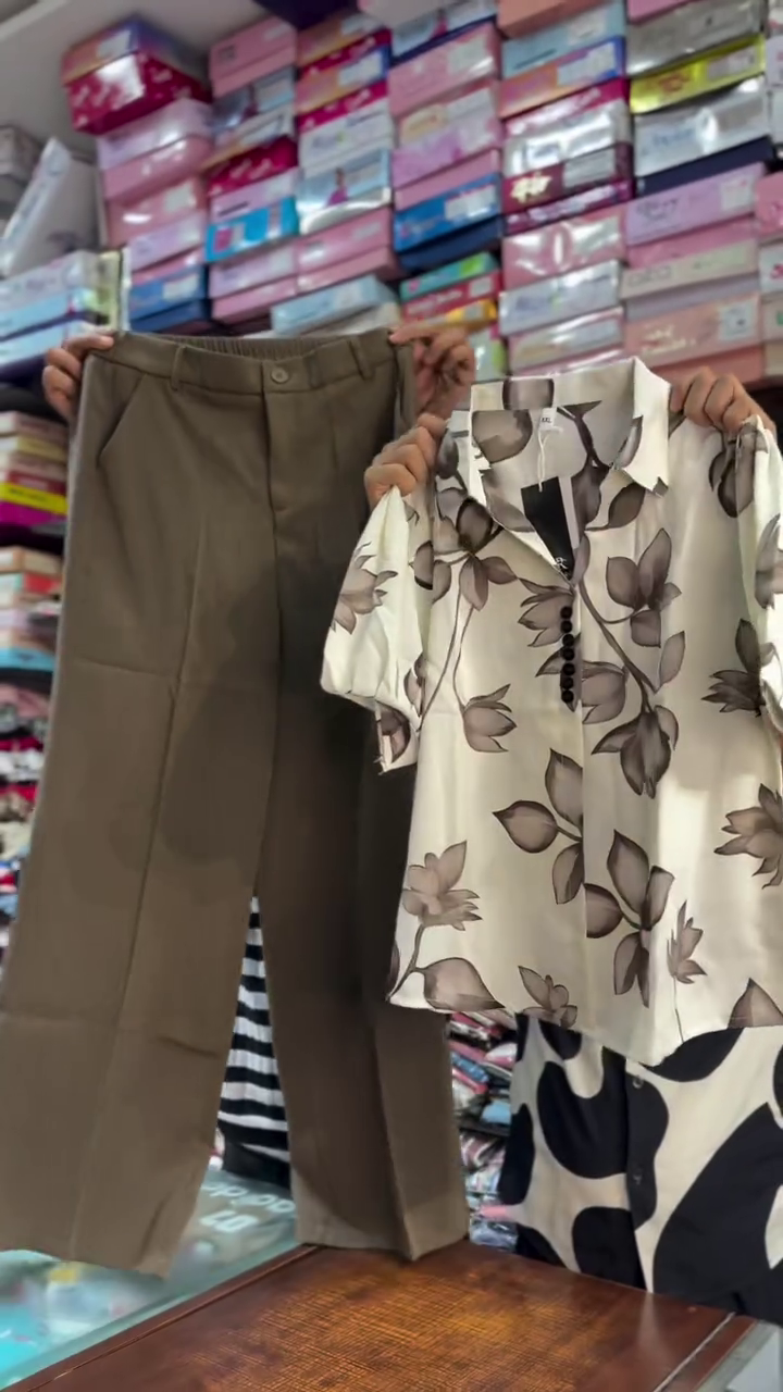 Women’s Stylish Printed Co-Ord Set - Image 2