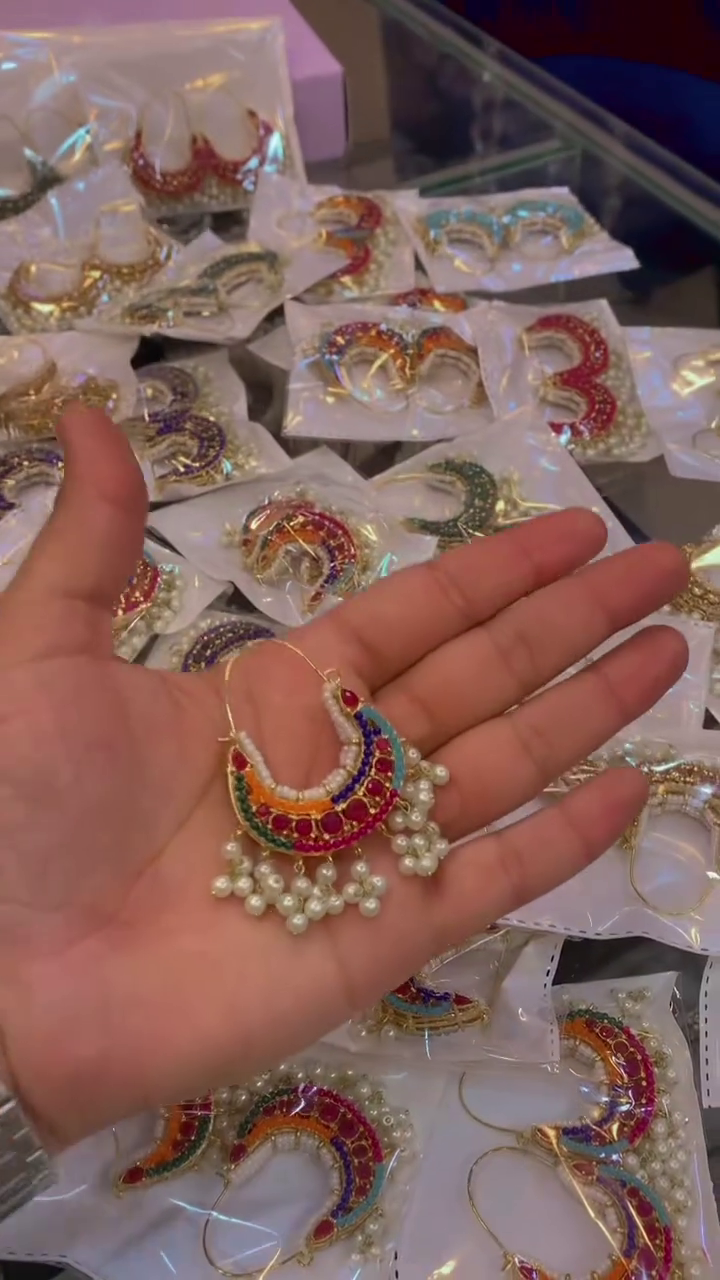 Gold-Plated kundan Hoop Earrings - Image 4