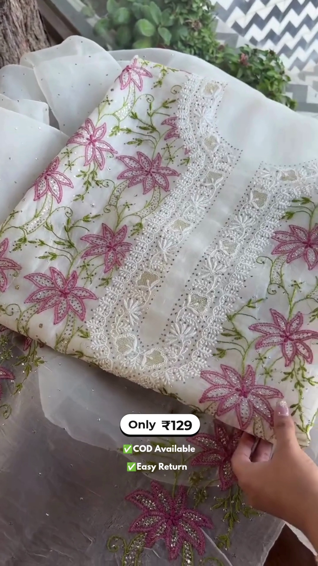 Elegant Women’s Net Kurta Set with Beautiful Work - Image 2